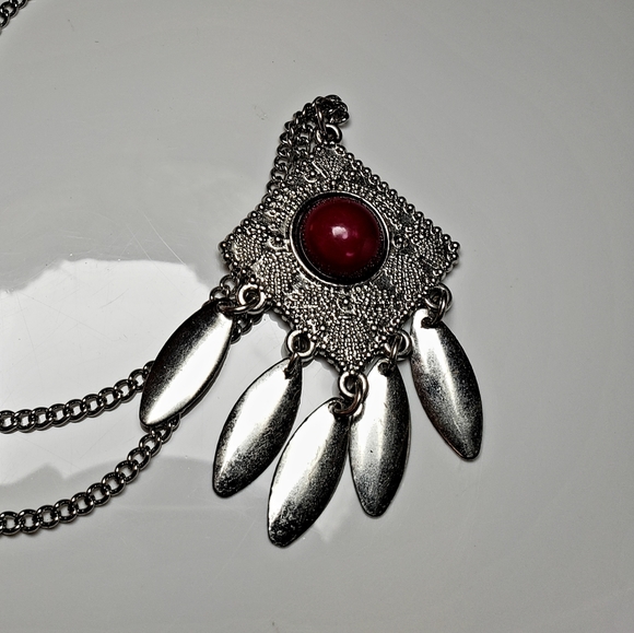 Pendant necklace - Picture 2 of 3